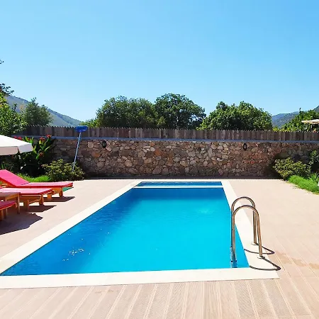 Kayakoey'De Kiralik Muhafazakar Villa *