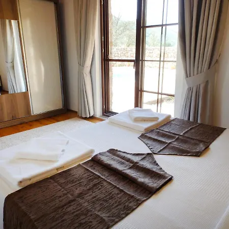 빌라 Kayakoey'De Kiralik Muhafazakar Villa *